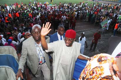Ikhena asks non-indigenes to vote Okowa