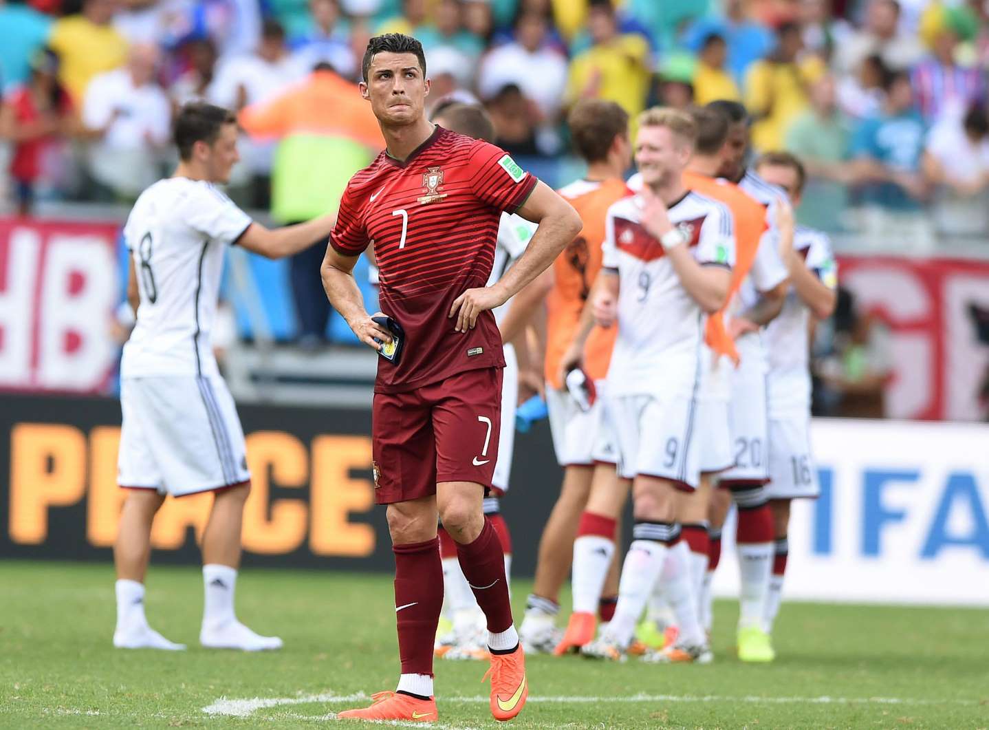 Costly Sex: I paid £375,000 to silence woman who accused me of rape, Cristiano Ronaldo admits