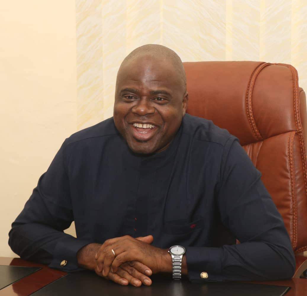 POLITICS: OPEN LETTER TO BAYELSANS