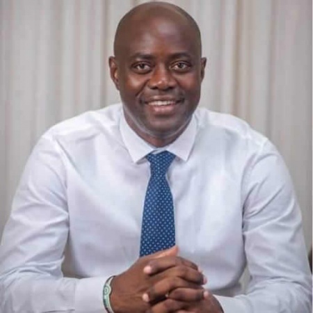 Pandemonium as sacked council chairmen resume in Oyo