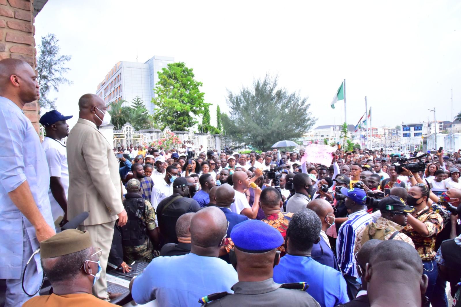 Uzodimma Gets Confidence Votes From Imo Youths