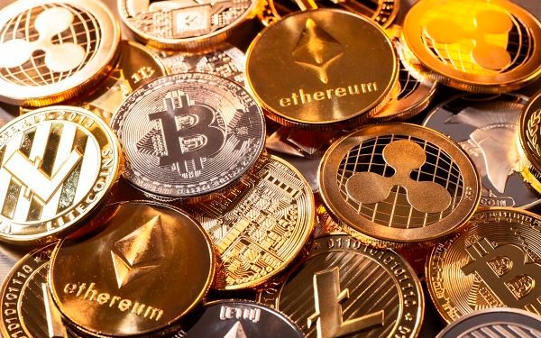 Osinbajo Asks CBN, SEC To Regulate Cryptocurrency Operations