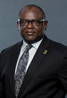 CBN Returns Sola Adeduntan As MD Of First Bank, Appoints Hassan-Odukale, Chairman