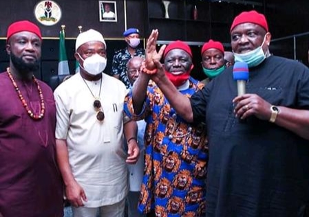 WAR IN OWERRI: Gun trotting Rents The Air As People Scamper For Safety - NewsTrack