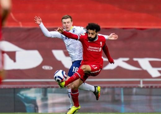EPL: Liverpool Overcome Early Scare To Beat Aston Villa