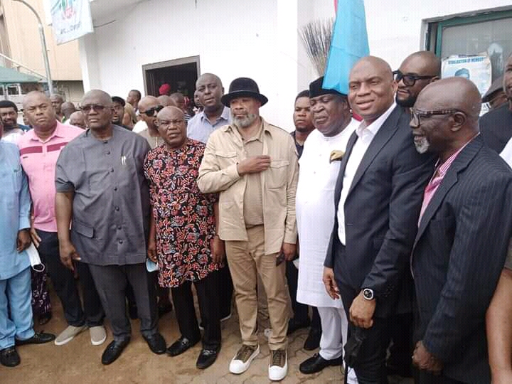 2023: PDP Senatorial Aspirant Cross Carpets To APC