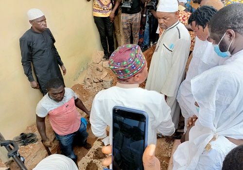 Nollywood Comic Actor Baba Suwe Laid To Rest In Lagos