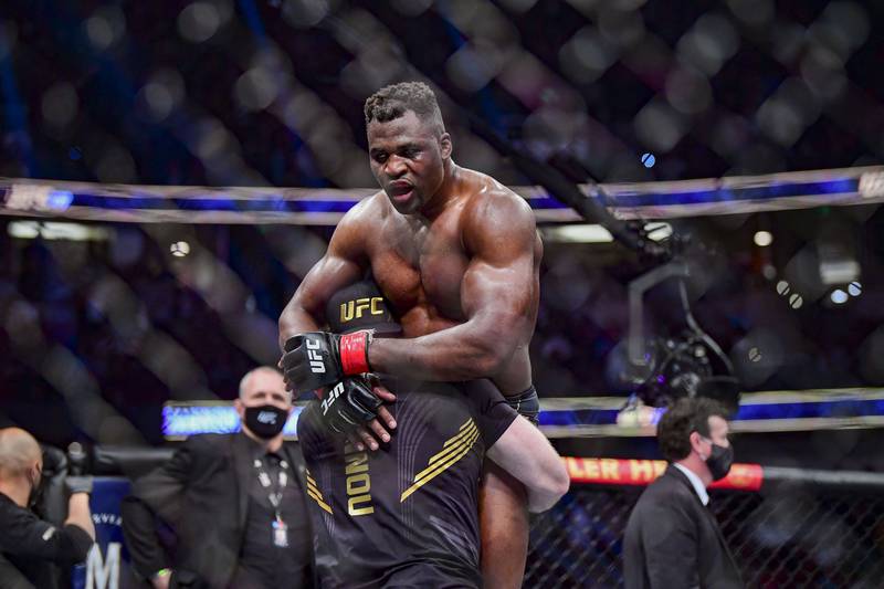 How Francis Ngannou Conquered Gane With Badly Injured Knee (Video Interview) - SBNATION