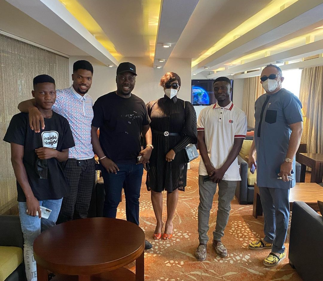 Obi Cubana Meets Lagos Hawker, Ekuma Jeremiah Restates Scholarship Offer