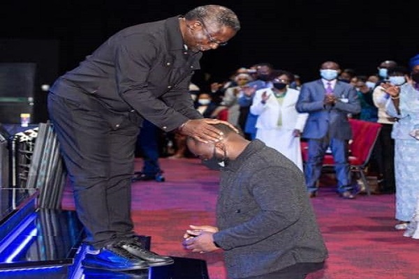 Ashimolowo Prepares Son To Take Over KICC, Names Him Resident Pastor, Says ‘They Are Retiring Me’