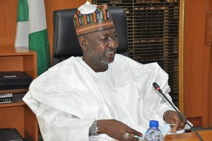 Buhari Summons Minister Over Epileptic Power Supply