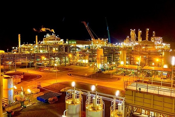 BREAKING: Buhari Arrives ‘Africa’s Largest Granulated Urea Fertiliser Complex’