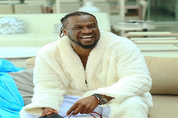 I Lose My Manners When Eating Chicken – Rudeboy