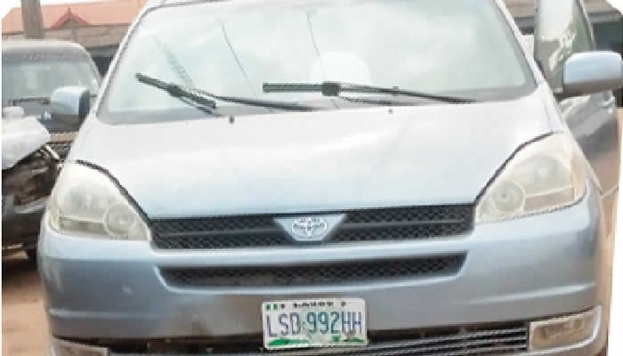 Ogun Contractor Kills Girlfriend, Writes Wife, Commits Suicide