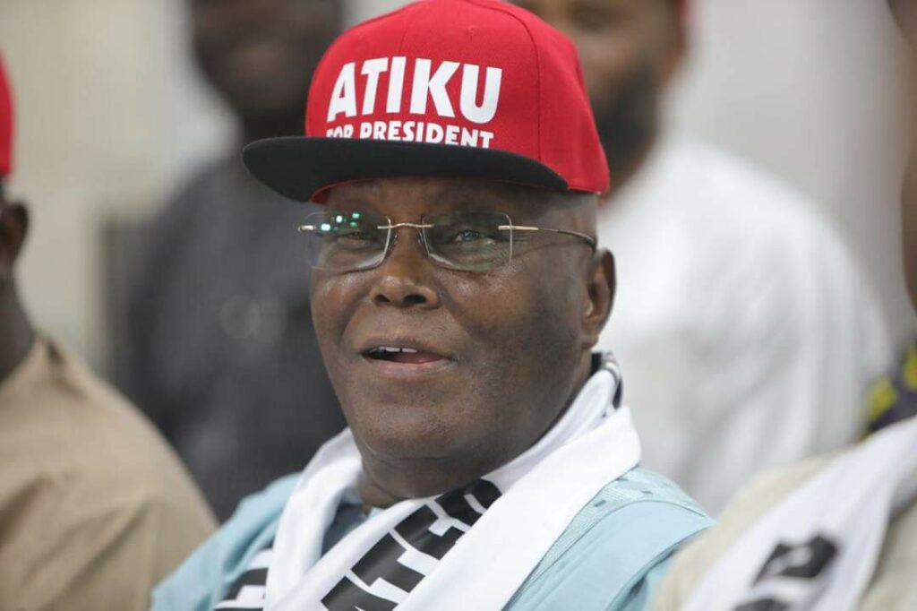 2023: Atiku Walks Journalists Out From PDP secretariat In Jos, Says "I Have Nothing To Do With Journalists"