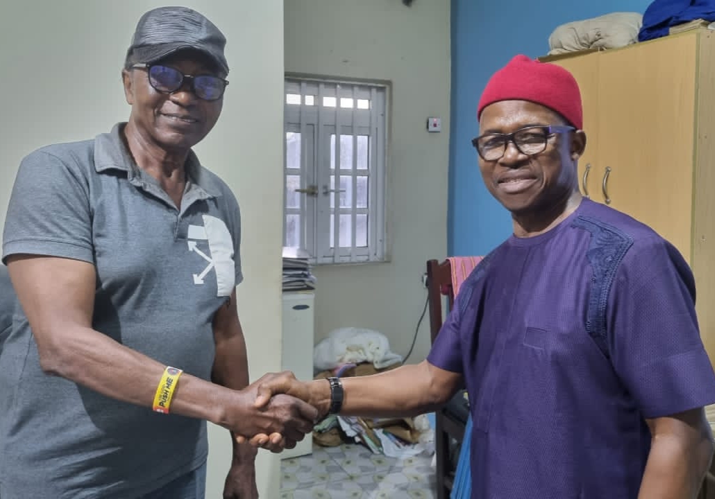 Tshabron CEO Pays Solidarity Visit To Prophet Fufuyin Of Mercy City Over Fire Incident