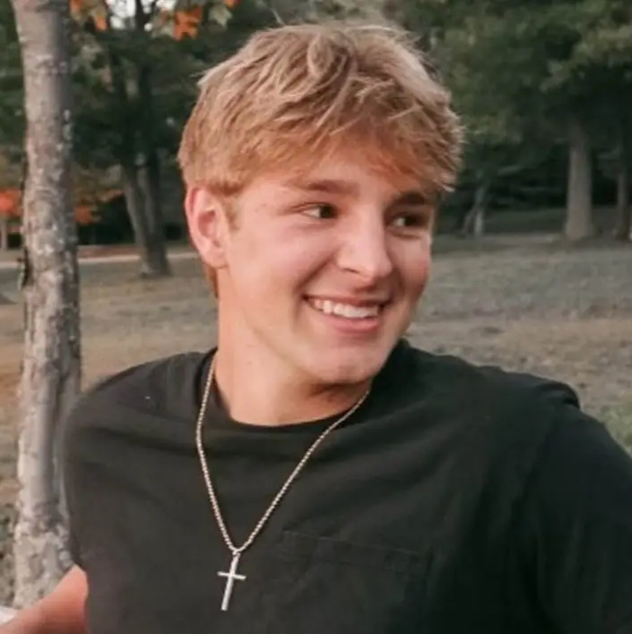 17-Year-Old American Commits Suicide After Extortion By 3 Nigerian Frausters