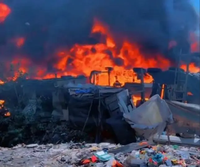 Properties Worth Millions Destroyed As Fire Guts Lagos Alaba Int’l Market