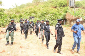 Nigeria's Fed. Capital Police Destroy Kidnappers’ Hideout, Routes In Apo