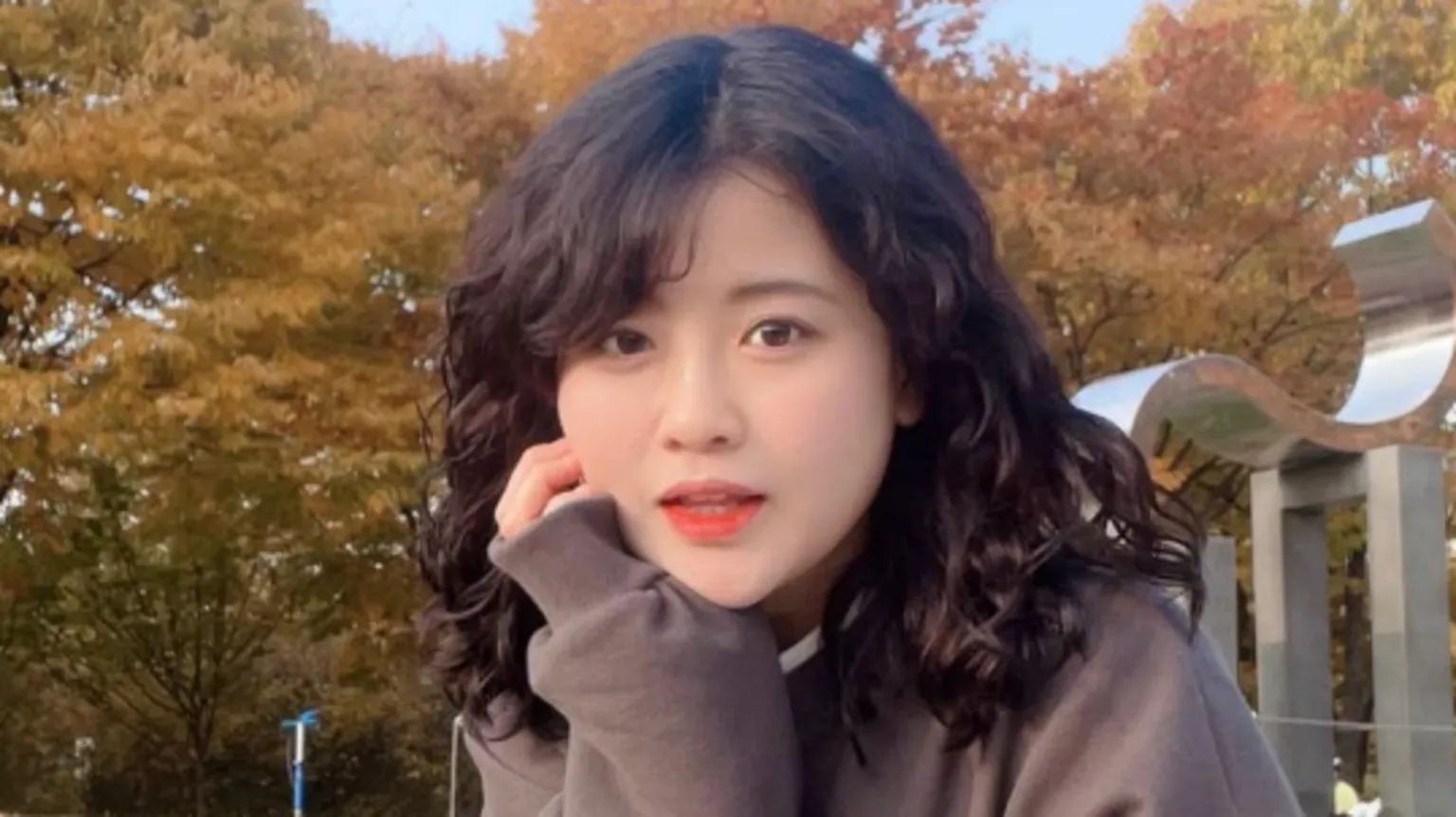 Baek Se-hee, Author of I Want to Die but I Want to Eat Tteokbokki, Dies at 35