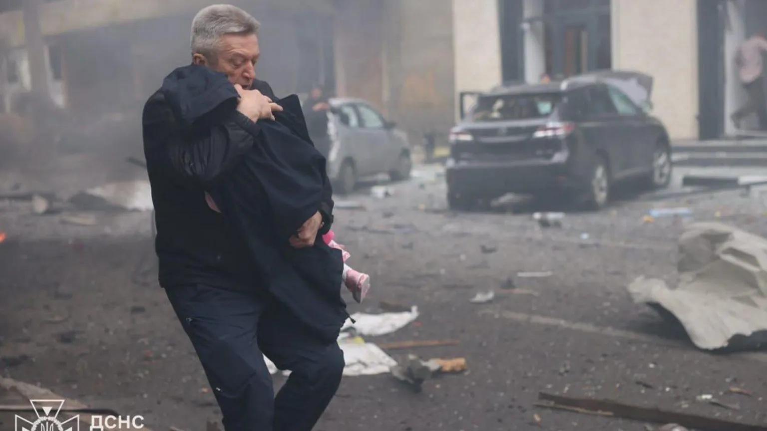 Children Among Dead as Russia Bombards Ukraine Hours After Trump-Putin Summit Shelved