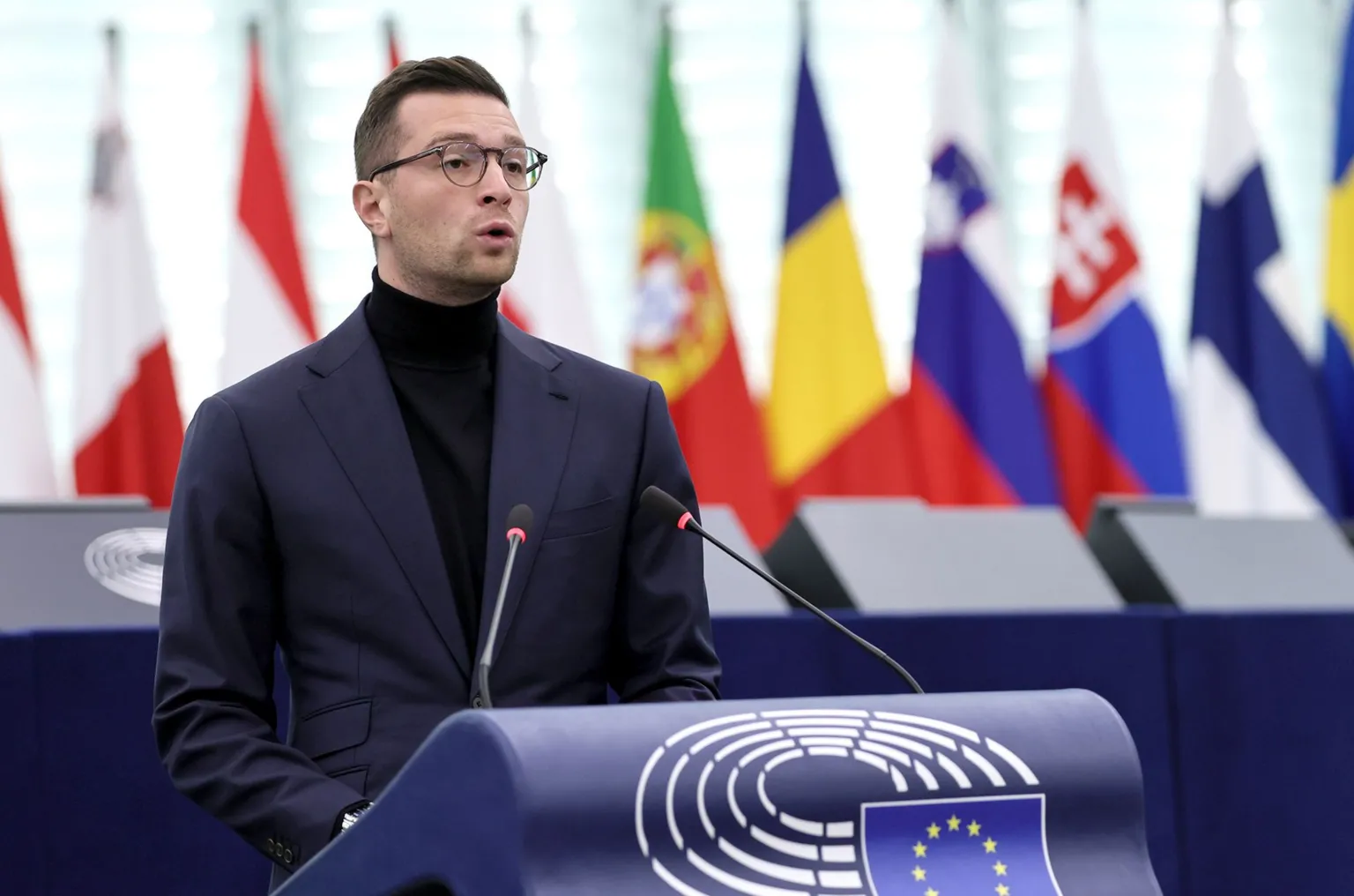 France’s Far-Right Leader Jordan Bardella Backs Most US Warnings on Europe, Vows to End Mass Immigration