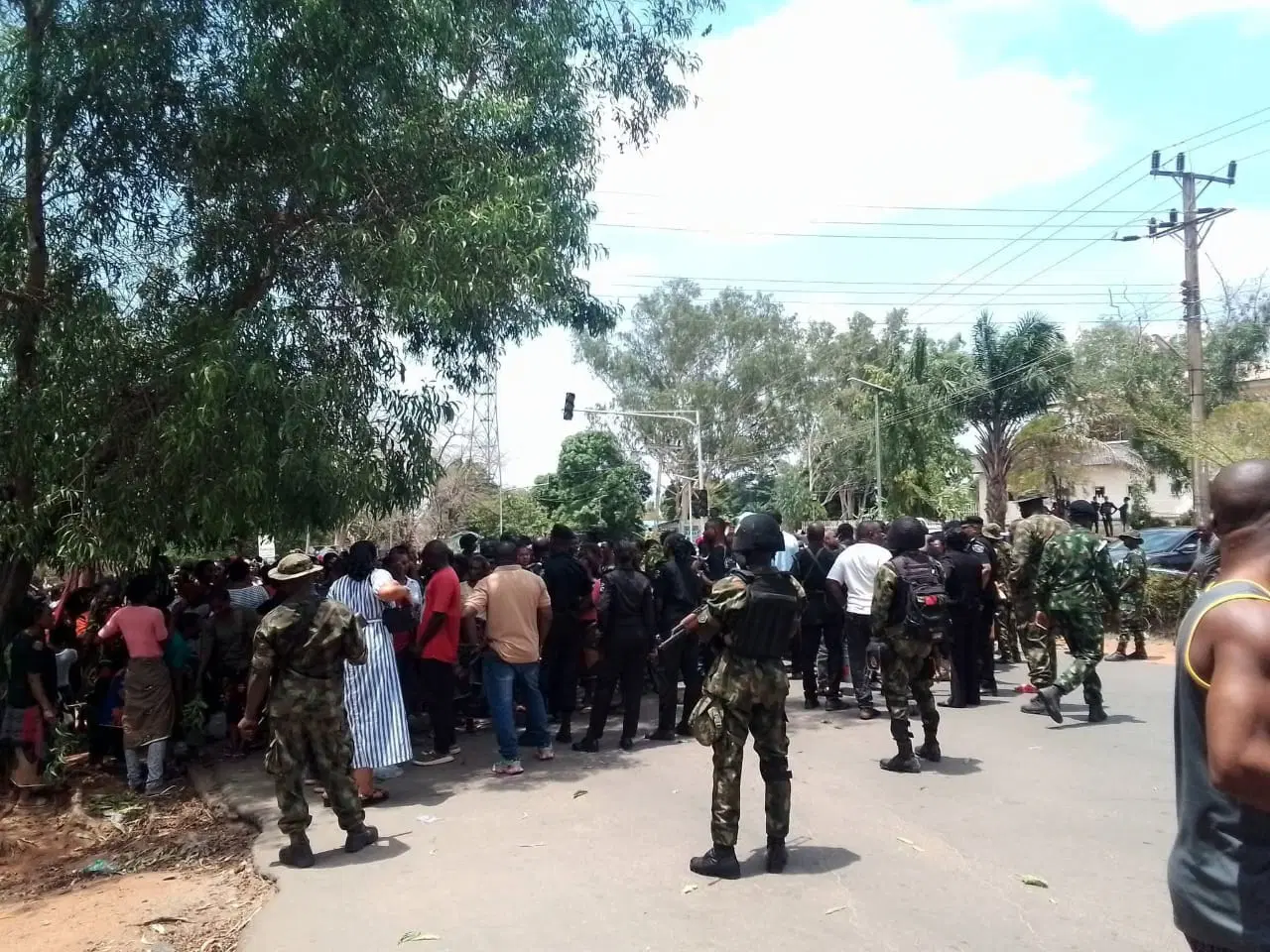 Ogoja Tragedy: Man Kills Girlfriend; Women Demand Vigilante Justice