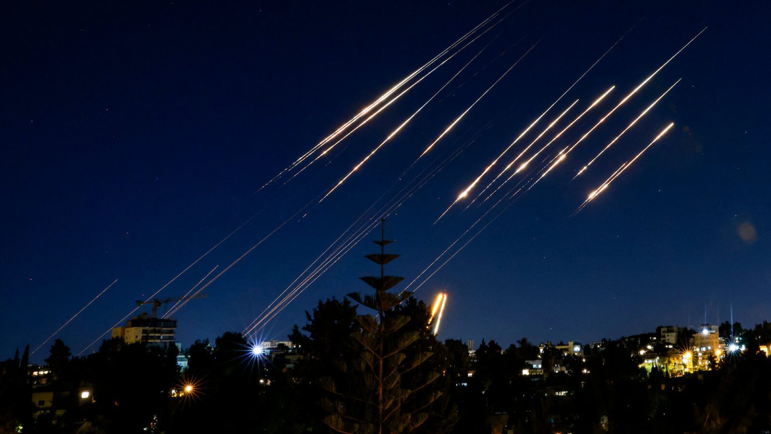 Iran Fires Multiple Waves of Ballistic Missiles at Israel as Middle East Conflict Intensifies