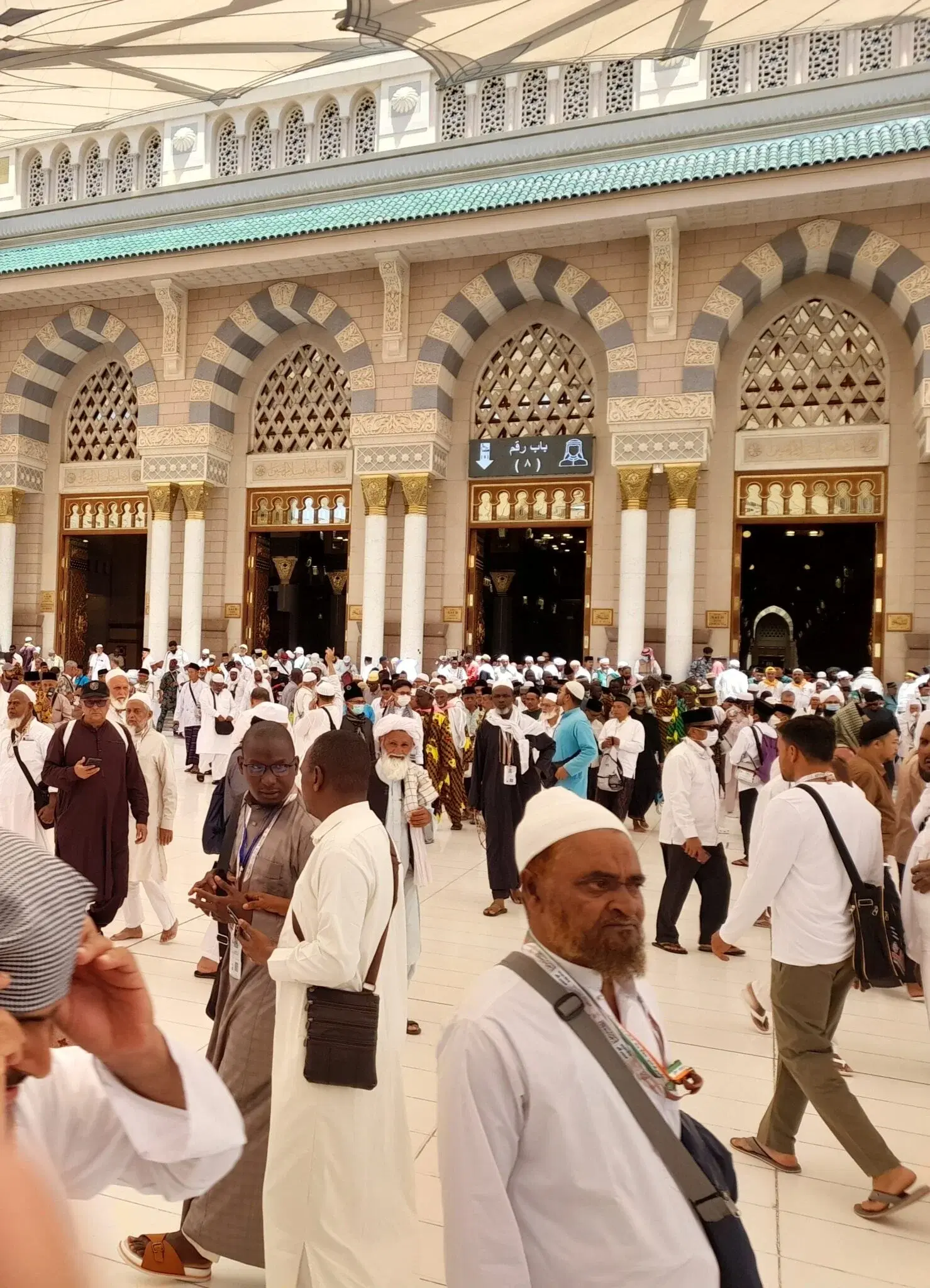 Nigerian Pilgrims Begin Journey from Madinah to Makkah as NAHCON Confirms 9,756 Airlifted