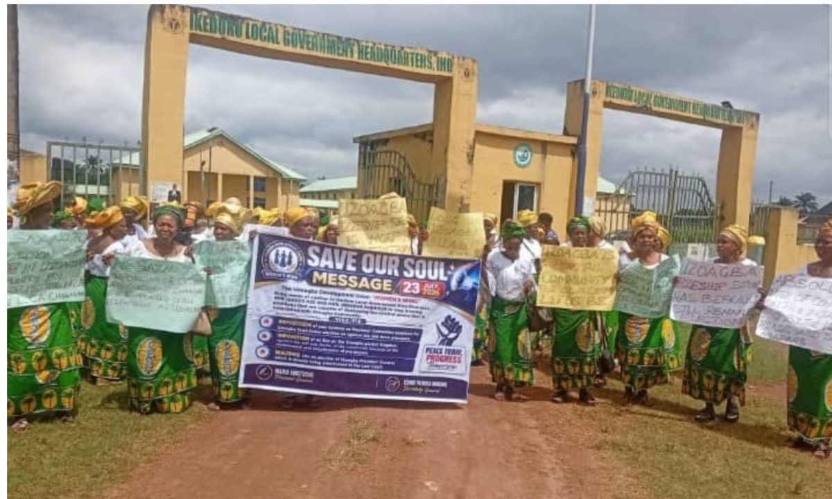 Imo Women Protest Alleged Imposition of Traditional Ruler, President General in Uzoagba Community