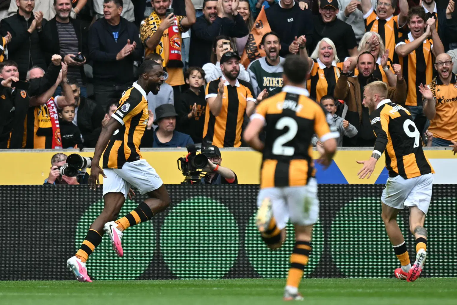 Semi Ajayi, Nobel Mendy Score as Hull City Shock Manchester United 2-0 in Premier League Opener