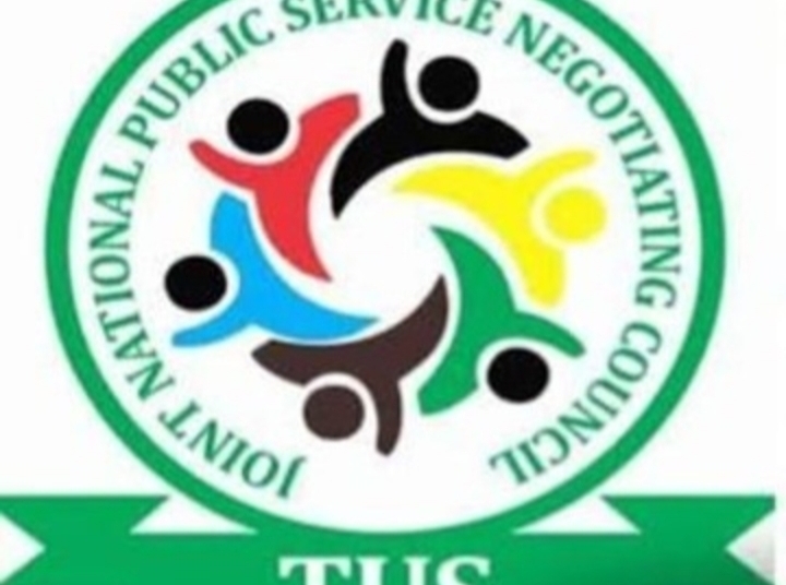 Public Servants Threaten Three-Day Warning Strike From October 2 Over Petrol Prices