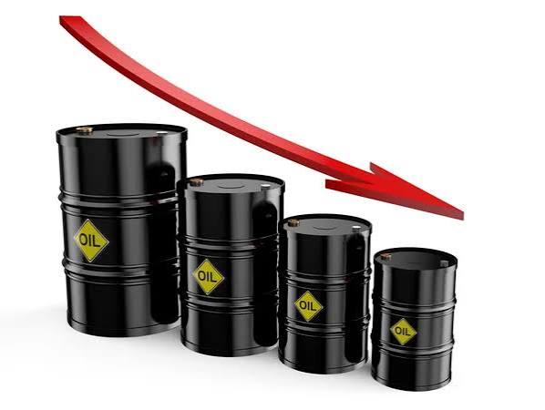 Oil Prices Fall Below $100 as Trump Hails ‘Good’ Talks With Iran