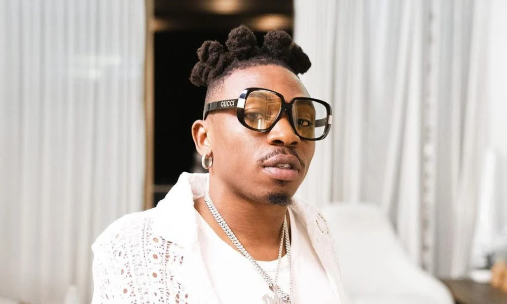 Mayorkun Warns Upcoming Artistes Against Copying Wizkid’s Mysterious Image
